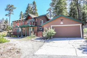 Buffalo Crossing - Spacious mountain home with game room and a hot tub for everyone to enjoy!